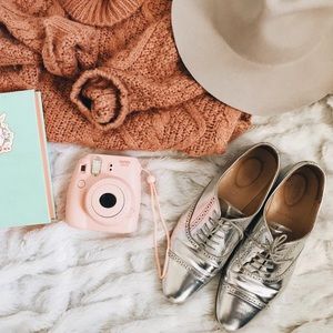 Used J. Crew silver metallic oxfords size 9